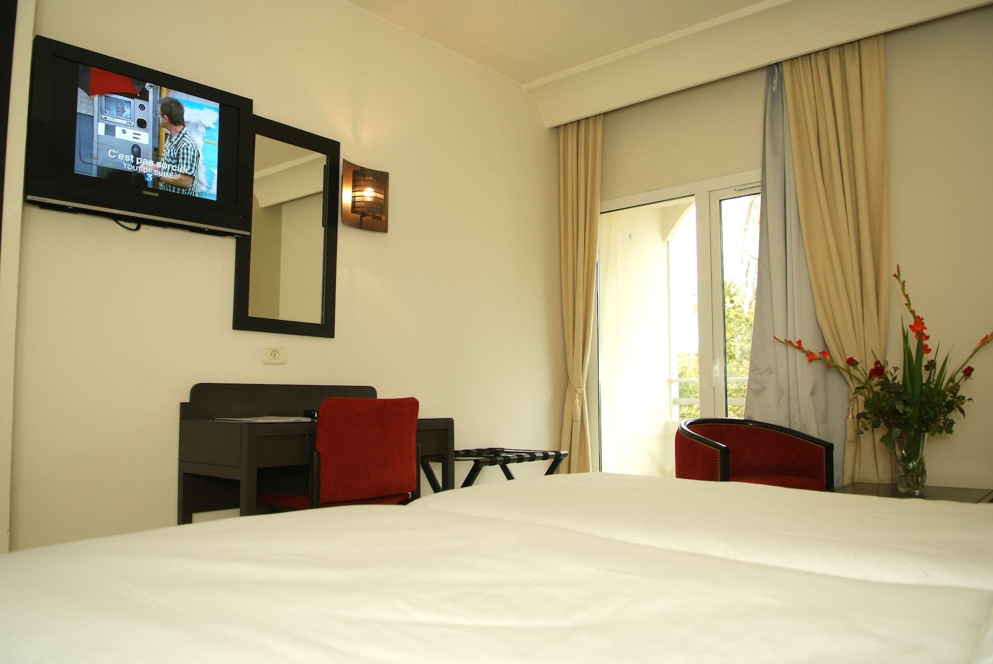 Ambassadeurs Hotel Tunis Exteriér fotografie
