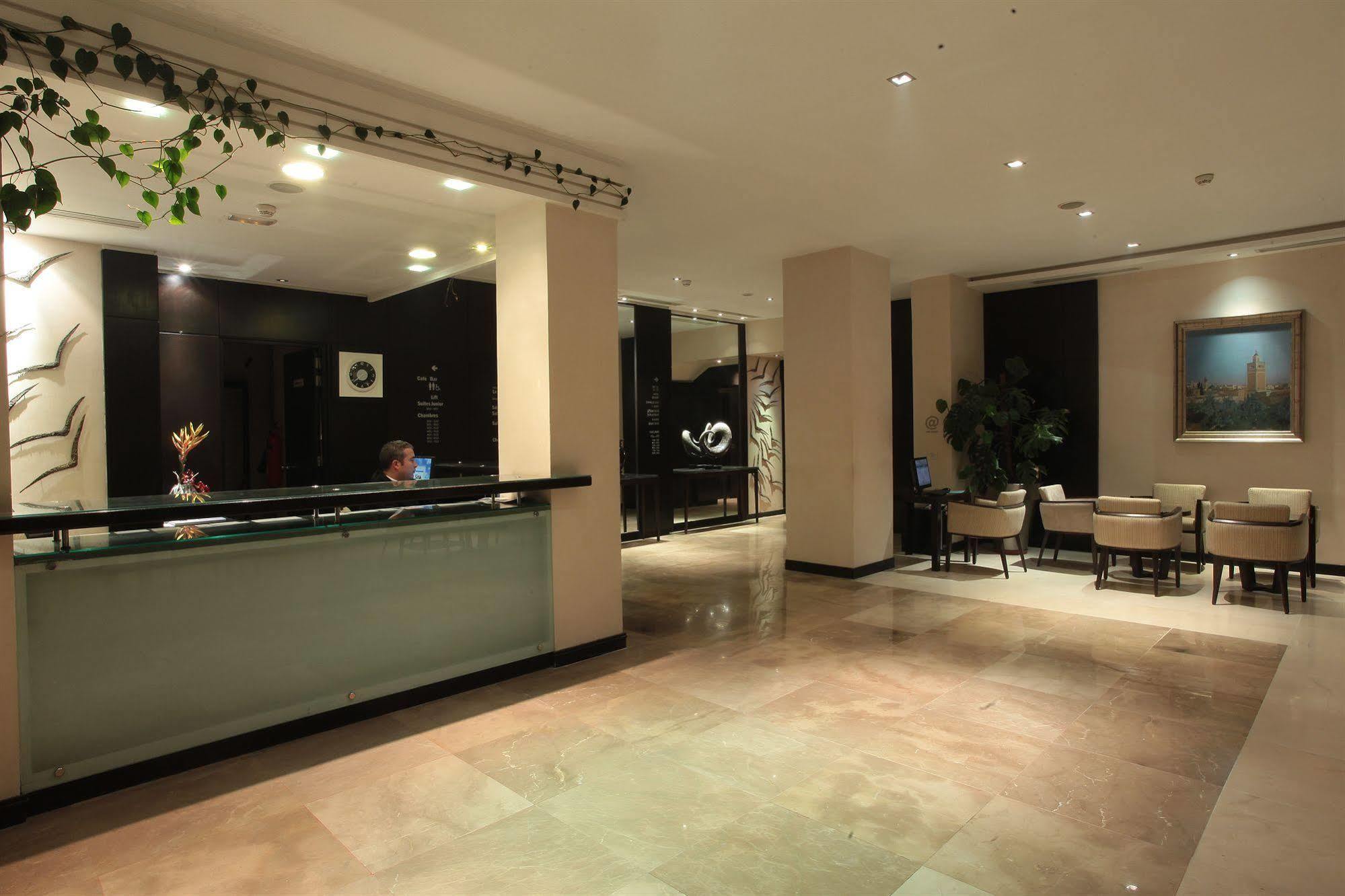Ambassadeurs Hotel Tunis Exteriér fotografie